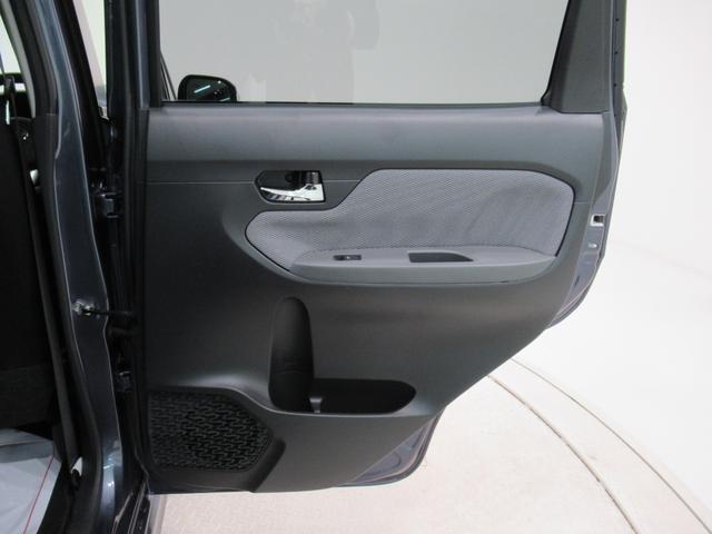 ムーヴ カスタムＸ　ＳＡ　オートライト　キーフリー　アイドリングストップ　電動格納式ドアミラー　衝突被害軽減システム　エアコン　パワーステアリング　パワーウィンドウ　運転席エアバッグ　ＡＢＳ　ティーゼットデオプラス（45枚目）