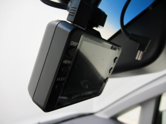 ムーヴ カスタムXリミテッド SA3 シートヒーター オートライト キーフリー アイドリングストップ USB入力端子 電動格納式ドアミラー 衝突被害軽減システム レーンアシスト オートマチックハイビーム ティーゼットデオプラス(17枚目)