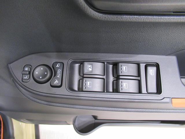 タント ファンクロス　バックモニター　９インチディスプレイオーディオ　ドライブレコーダー　両側パワースライドドア　シートヒーター　ＵＳＢ入力端子　Ｂｌｕｅｔｏｏｔｈ　オートライト　キーフリー　アイドリングストップ（16枚目）