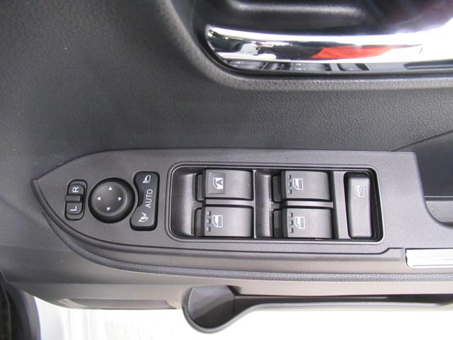 タント カスタムＲＳ　パノラマモニター　１０インチナビ　ドライブレコーダー　両側パワースライドドア　シートヒーター　ＵＳＢ入力端子　Ｂｌｕｅｔｏｏｔｈ　オートライト　キーフリー　アイドリングストップ　ティーゼットデオプラス（16枚目）