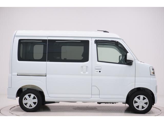 ハイゼットカーゴ クルーズ LEDヘッドランプ 両側スライドドア オートライト キーフリー アイドリングストップ 電動格納式ドアミラー 衝突被害軽減システム レーンアシスト オートマチックハイビーム ティーゼットデオプラス(6枚目)