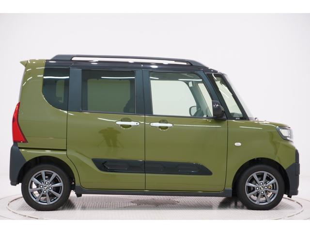 タント ファンクロス パノラマモニター 9インチディスプレイオーディオ ドライブレコーダー 両側パワースライドドア シートヒーター USB入力端子 Bluetooth オートライト キーフリー アイドリングストップ(6枚目)