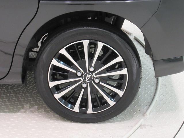 但し当店では販売だけでなく、ご購入後のアフターサービスもご提供となりますので、店頭商談並びに店頭納車可能なお客様への販売とさせていただいています。ご了承ください。