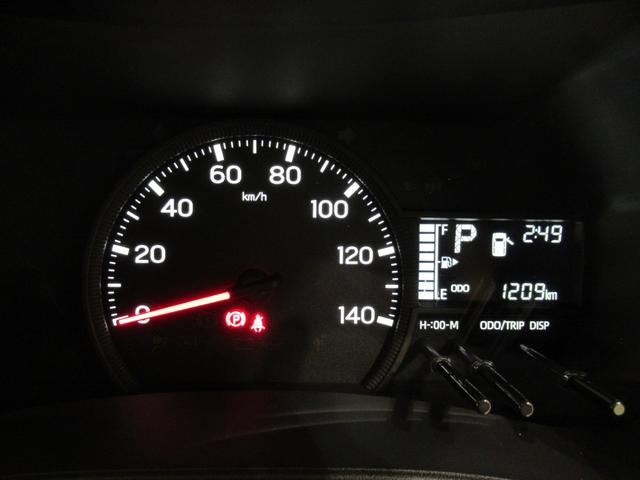 ハイゼットカーゴ デッキバンＧ　両側スライドドア　オートライト　キーフリー　アイドリングストップ　電動格納式ドアミラー　衝突被害軽減システム　レーンアシスト　オートマチックハイビーム　ティーゼットデオプラス（44枚目）