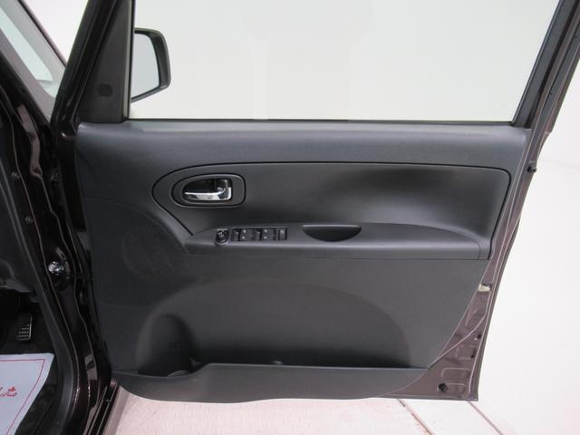 店内はカフェのような雰囲気で、初めてご来店の方でもゆっくりおくつろぎ頂けると思います。（ＷＥＢ展示場除く）