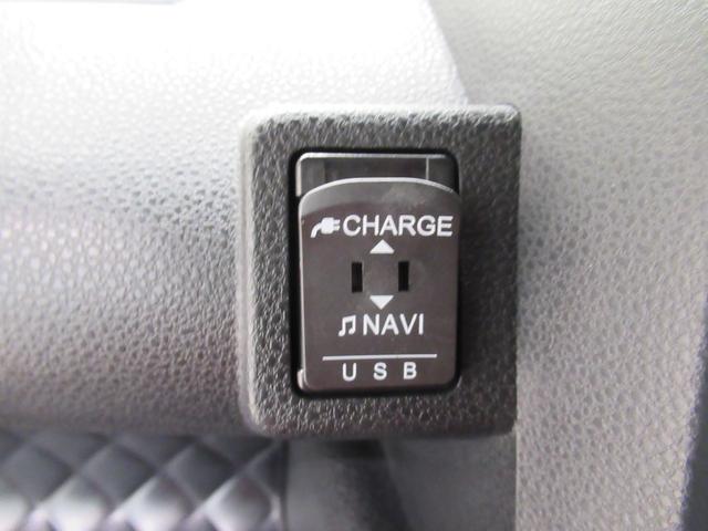 タント カスタムＸスタイルセレクション　シートヒーター　両側パワースライドドア　オートライト　キーフリー　アイドリングストップ　バックモニター　ナビ　ドライブレコーダー　ＵＳＢ入力端子　Ｂｌｕｅｔｏｏｔｈ　ティーゼットデオプラス（26枚目）