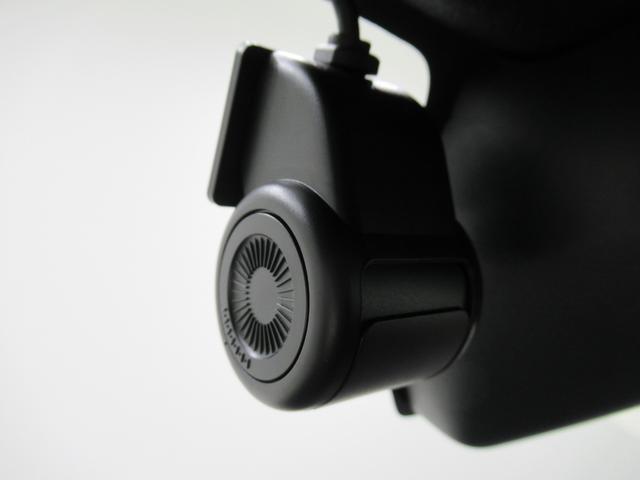 タント カスタムＸ　パノラマモニター　７インチナビ　ドライブレコーダー　両側パワースライドドア　シートヒーター　ＵＳＢ入力端子　Ｂｌｕｅｔｏｏｔｈ　オートライト　キーフリー　アイドリングストップ　ティーゼットデオプラス（19枚目）