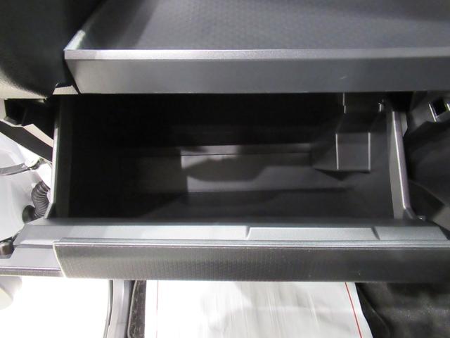 タント カスタムＲＳ　パノラマモニター　１０インチナビ　ドライブレコーダー　両側パワースライドドア　シートヒーター　ＵＳＢ入力端子　Ｂｌｕｅｔｏｏｔｈ　オートライト　キーフリー　アイドリングストップ　ティーゼットデオプラス（33枚目）