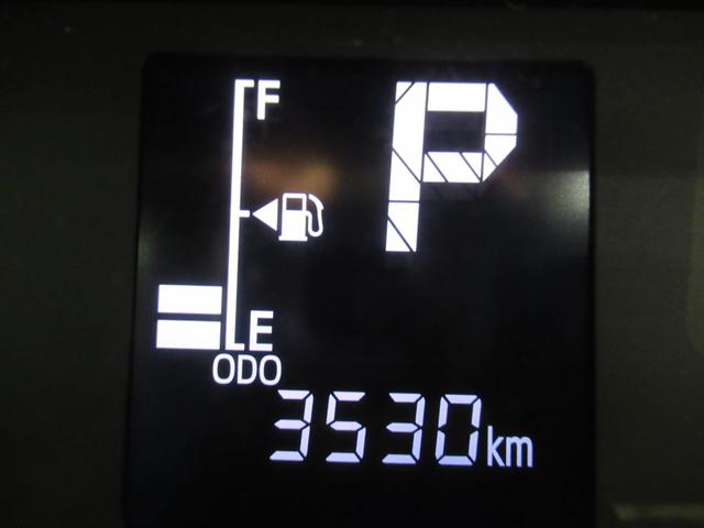 タント ファンクロスターボ　バックモニター　９インチディスプレイオーディオ　ドライブレコーダー　両側パワースライドドア　シートヒーター　ＵＳＢ入力端子　Ｂｌｕｅｔｏｏｔｈ　オートライト　キーフリー　アイドリングストップ（12枚目）