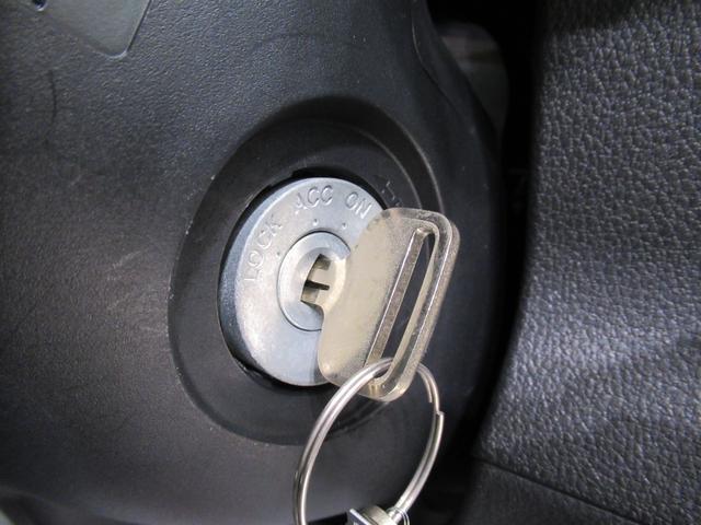 ハイゼットカーゴ スペシャル　ＡＭ／ＦＭラジオ　両側スライドドア　オートライト　アイドリングストップ　衝突被害軽減システム　レーンアシスト　オートマチックハイビーム　ティーゼットデオプラス（13枚目）