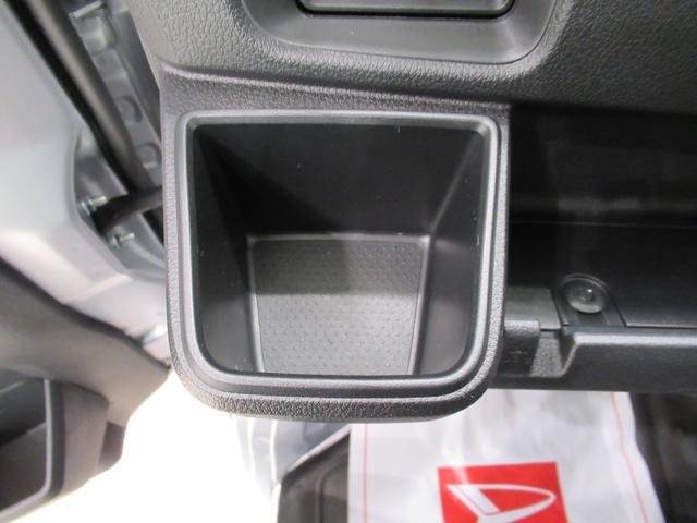 ハイゼットカーゴ スペシャル　ＡＭ／ＦＭラジオ　両側スライドドア　オートライト　アイドリングストップ　衝突被害軽減システム　レーンアシスト　オートマチックハイビーム　ティーゼットデオプラス（24枚目）