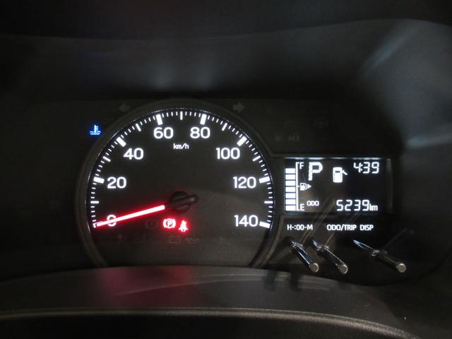 ハイゼットカーゴ スペシャル　ＡＭ／ＦＭラジオ　両側スライドドア　オートライト　アイドリングストップ　衝突被害軽減システム　レーンアシスト　オートマチックハイビーム　ティーゼットデオプラス（46枚目）