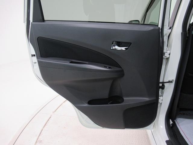 ムーヴ カスタムＸ　ＳＡ　オートライト　キーフリー　アイドリングストップ　電動格納式ドアミラー　衝突被害軽減システム　レーンアシスト　エアコン　パワーステアリング　パワーウィンドウ　運転席エアバッグ　ＡＢＳ（41枚目）