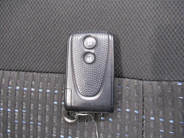 ムーヴ カスタムＸ　ＳＡ　オートライト　キーフリー　アイドリングストップ　電動格納式ドアミラー　衝突被害軽減システム　レーンアシスト　エアコン　パワーステアリング　パワーウィンドウ　運転席エアバッグ　ＡＢＳ（47枚目）