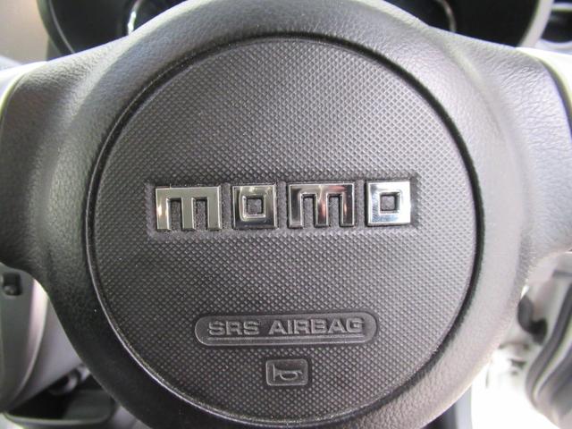 ムーヴ カスタムＲＳ　オートライト　キーフリー　アイドリングストップ　電動格納式ドアミラー　エアコン　パワーステアリング　パワーウィンドウ　運転席エアバッグ　ＡＢＳ　ティーゼットデオプラス（18枚目）