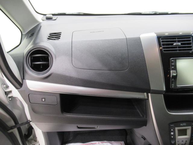 ムーヴ カスタムＲＳ　オートライト　キーフリー　アイドリングストップ　電動格納式ドアミラー　エアコン　パワーステアリング　パワーウィンドウ　運転席エアバッグ　ＡＢＳ　ティーゼットデオプラス（23枚目）