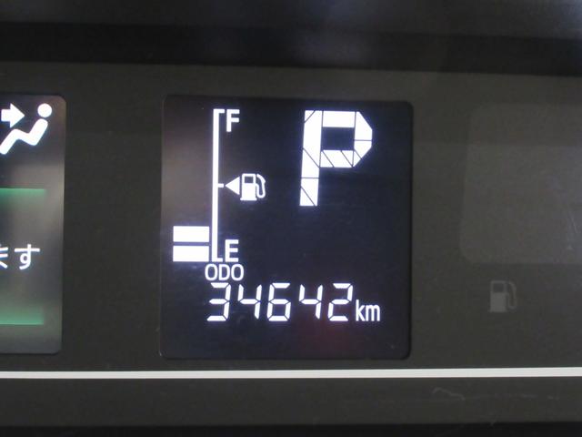 タント カスタムＲＳセレクション　シートヒーター　両側パワースライドドア　オートライト　キーフリー　アイドリングストップ　バックモニター　ナビ　ＵＳＢ入力端子　Ｂｌｕｅｔｏｏｔｈ　ティーゼットデオプラス（10枚目）