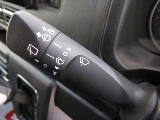 アトレー RS LEDヘッドランプ 4WD 両側パワースライドドア オートライト キーフリー アイドリングストップ バックモニター ディスプレイオーディオ USB入力端子 Bluetooth ティーゼットデオプラス(21枚目)