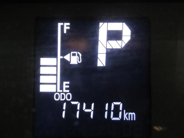 タント カスタムＲＳ　シートヒーター　両側パワースライドドア　オートライト　キーフリー　アイドリングストップ　パノラマモニター　ナビ　ドライブレコーダー　ＵＳＢ入力端子　Ｂｌｕｅｔｏｏｔｈ　ティーゼットデオプラス（11枚目）