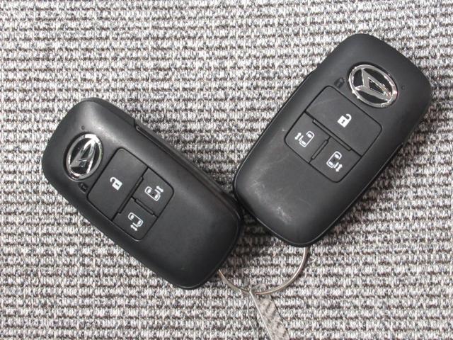 ムーヴキャンバス ストライプスＧ　パノラマモニター　７インチナビ　両側パワースライドドア　シートヒーター　ＵＳＢ入力端子　Ｂｌｕｅｔｏｏｔｈ　ホッとカップホルダー　オートライト　キーフリー　アイドリングストップ　ティーゼットデオプラス（56枚目）