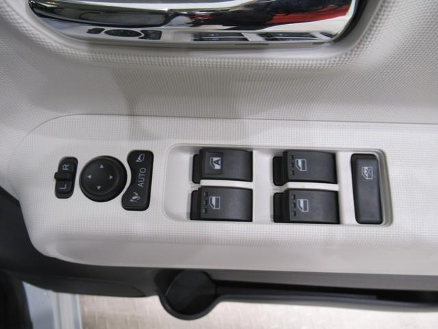 ムーヴキャンバス ストライプスG バックモニター 7インチナビ 両側パワースライドドア シートヒーター USB入力端子 Bluetooth ホッとカップホルダー オートライト キーフリー アイドリングストップ ティーゼットデオプラス(16枚目)