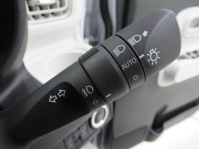 ムーヴキャンバス ストライプスＧ　バックモニター　７インチナビ　ドライブレコーダー　両側パワースライドドア　シートヒーター　ＵＳＢ入力端子　Ｂｌｕｅｔｏｏｔｈ　ホッとカップホルダー　オートライト　キーフリー　アイドリングストップ（22枚目）