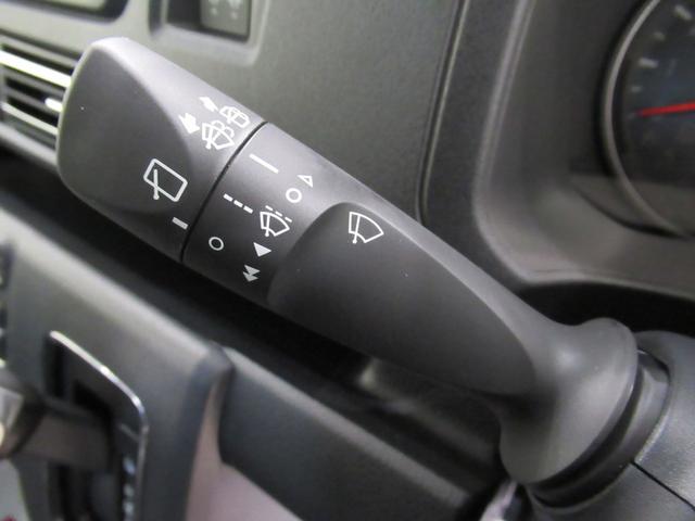 アトレー ＲＳ　ＬＥＤヘッドランプ　４ＷＤ　バックモニター　７インチナビ　ドライブレコーダー　両側パワースライドドア　ＵＳＢ入力端子　Ｂｌｕｅｔｏｏｔｈ　オートライト　キーフリー　アイドリングストップ（20枚目）