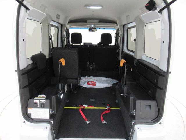 アトレー スローパー　ＬＥＤヘッドランプ　両側パワースライドドア　オートライト　キーフリー　アイドリングストップ　バックモニター　ディスプレイオーディオ　ＵＳＢ入力端子　Ｂｌｕｅｔｏｏｔｈ　ティーゼットデオプラス（40枚目）