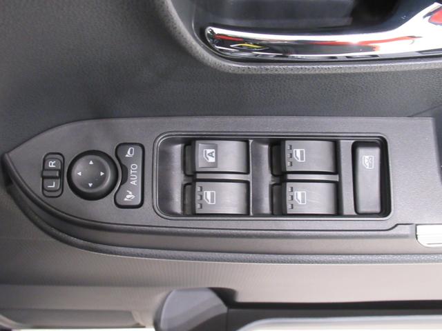 タント カスタムＸ　シートヒーター　両側パワースライドドア　オートライト　キーフリー　アイドリングストップ　バックモニター　ナビ　ドライブレコーダー　ＵＳＢ入力端子　Ｂｌｕｅｔｏｏｔｈ　ティーゼットデオプラス（15枚目）