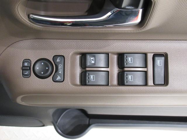 ムーヴキャンバス セオリーＧ　シートヒーター　両側パワースライドドア　オートライト　キーフリー　アイドリングストップ　パノラマモニター　ナビ　ドライブレコーダー　ＵＳＢ入力端子　Ｂｌｕｅｔｏｏｔｈ　ティーゼットデオプラス（15枚目）