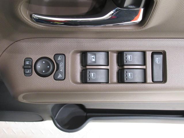 ムーヴキャンバス セオリーＸ　パノラマモニター　９インチディスプレイオーディオ　両側パワースライドドア　ＵＳＢ入力端子　Ｂｌｕｅｔｏｏｔｈ　衝突被害軽減システム　レーンアシスト　オートマチックハイビーム　ティーゼットデオプラス（15枚目）