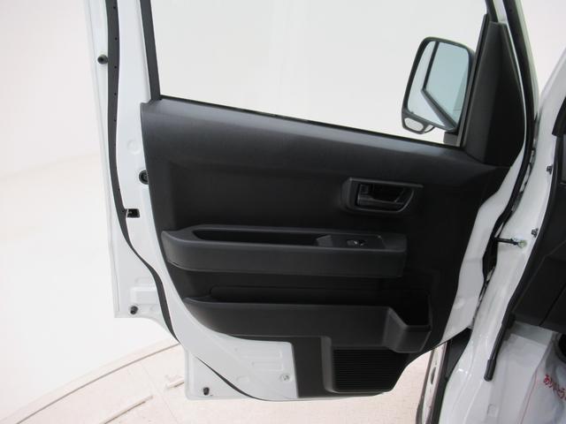 ハイゼットカーゴ デラックス AM/FMラジオ 両側スライドドア オートライト キーレスエントリー アイドリングストップ 衝突被害軽減システム レーンアシスト オートマチックハイビーム ティーゼットデオプラス(38枚目)