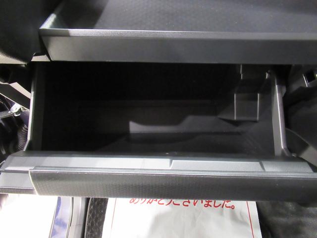 タント カスタムＲＳ　パノラマモニター　１０インチナビ　ドライブレコーダー　両側パワースライドドア　シートヒーター　ＵＳＢ入力端子　Ｂｌｕｅｔｏｏｔｈ　オートライト　キーフリー　アイドリングストップ　ティーゼットデオプラス（33枚目）