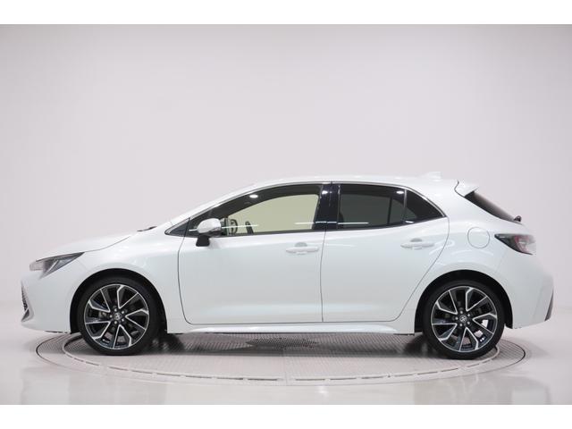 カローラスポーツ Ｇ　Ｚ　シートヒーター　オートライト　キーフリー　ＵＳＢ入力端子　電動格納式ドアミラー　エアコン　パワーステアリング　パワーウィンドウ　運転席エアバッグ　ＡＢＳ　ティーゼットデオプラス（4枚目）