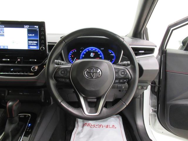 カローラスポーツ Ｇ　Ｚ　シートヒーター　オートライト　キーフリー　ＵＳＢ入力端子　電動格納式ドアミラー　エアコン　パワーステアリング　パワーウィンドウ　運転席エアバッグ　ＡＢＳ　ティーゼットデオプラス（11枚目）