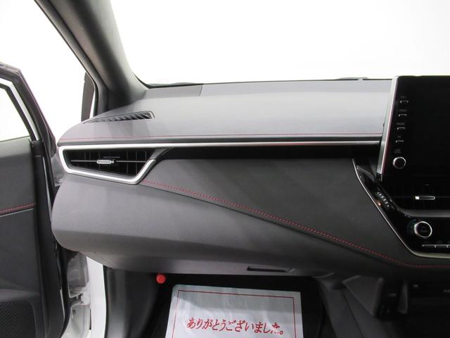 カローラスポーツ Ｇ　Ｚ　シートヒーター　オートライト　キーフリー　ＵＳＢ入力端子　電動格納式ドアミラー　エアコン　パワーステアリング　パワーウィンドウ　運転席エアバッグ　ＡＢＳ　ティーゼットデオプラス（36枚目）