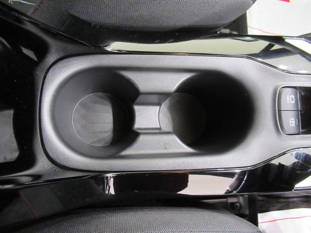 カローラスポーツ Ｇ　Ｚ　シートヒーター　オートライト　キーフリー　ＵＳＢ入力端子　電動格納式ドアミラー　エアコン　パワーステアリング　パワーウィンドウ　運転席エアバッグ　ＡＢＳ　ティーゼットデオプラス（37枚目）