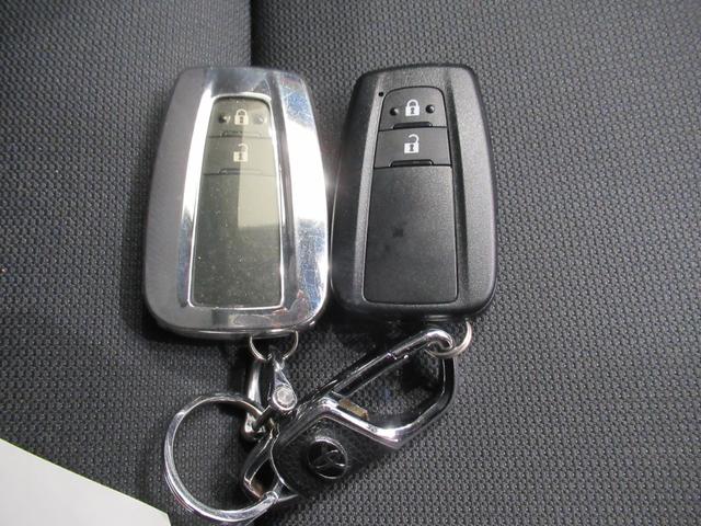 カローラスポーツ Ｇ　Ｚ　シートヒーター　オートライト　キーフリー　ＵＳＢ入力端子　電動格納式ドアミラー　エアコン　パワーステアリング　パワーウィンドウ　運転席エアバッグ　ＡＢＳ　ティーゼットデオプラス（58枚目）