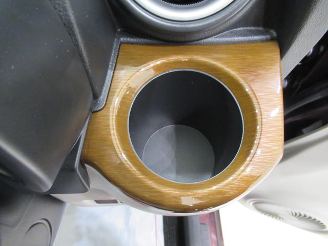 キャスト スタイルＸ　ＳＡ２　オートライト　キーフリー　アイドリングストップ　電動格納式ドアミラー　衝突被害軽減システム　レーンアシスト　デザインフィルムトップ　ティーゼットデオプラス（28枚目）