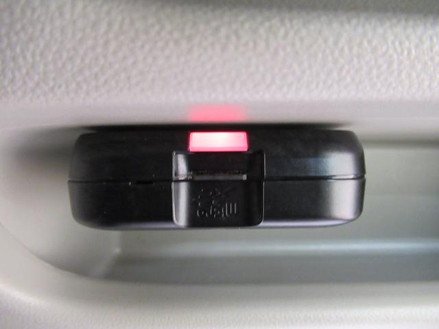 ムーヴ Ｘリミテッド２　ＳＡ３　シートヒーター　オートライト　キーフリー　アイドリングストップ　バックモニター　ナビ　ドライブレコーダー　ＵＳＢ入力端子　Ｂｌｕｅｔｏｏｔｈ　ティーゼットデオプラス（25枚目）