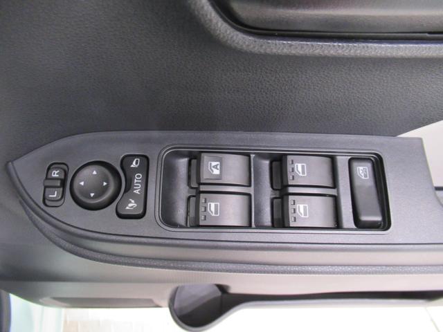 タント Ｘ　バックモニター　７インチナビ　左側パワースライドドア　シートヒーター　ＵＳＢ入力端子　Ｂｌｕｅｔｏｏｔｈ　オートライト　キーフリー　アイドリングストップ　ティーゼットデオプラス（15枚目）