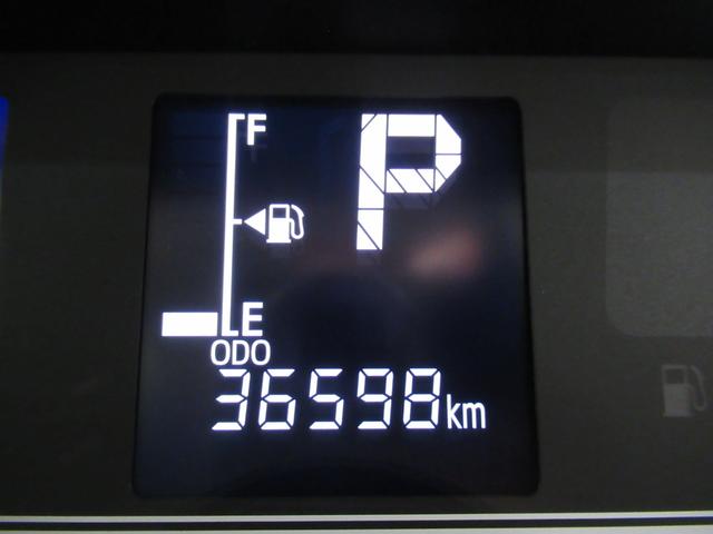 タント Ｘ　シートヒーター　両側パワースライドドア　オートライト　キーフリー　アイドリングストップ　パノラマモニター　ナビ　ドライブレコーダー　ＵＳＢ入力端子　Ｂｌｕｅｔｏｏｔｈ　ティーゼットデオプラス（11枚目）