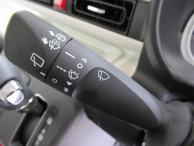 ムーヴキャンバス ストライプスＧ　両側パワースライドドア　シートヒーター　ＵＳＢ入力端子　ホッとカップホルダー　オートライト　キーフリー　アイドリングストップ　衝突被害軽減システム　レーンアシスト　オートマチックハイビーム（21枚目）