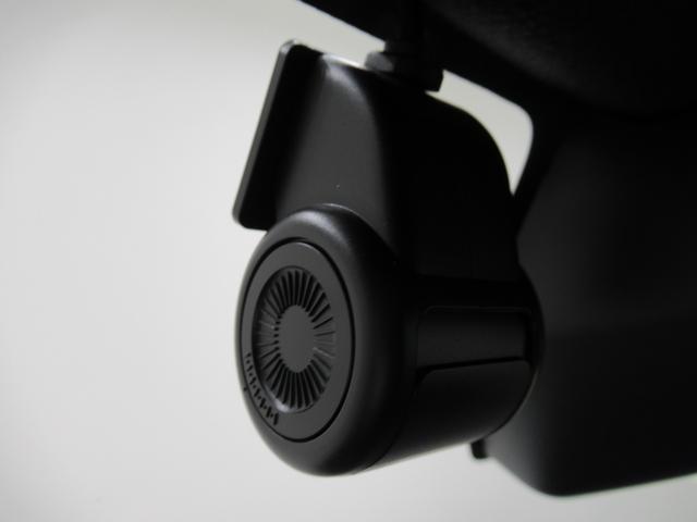 タント カスタムＲＳ　パノラマモニター　７インチナビ　ドライブレコーダー　両側パワースライドドア　シートヒーター　ＵＳＢ入力端子　Ｂｌｕｅｔｏｏｔｈ　オートライト　キーフリー　アイドリングストップ　ティーゼットデオプラス（17枚目）