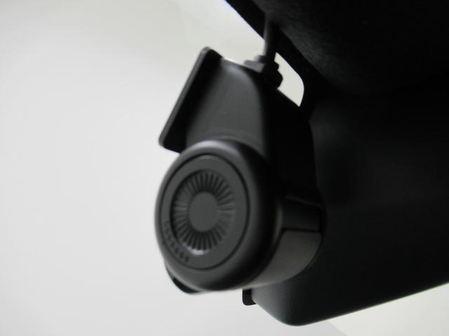 タント カスタムＸ　パノラマモニター　７インチナビ　ドライブレコーダー　両側パワースライドドア　シートヒーター　ＵＳＢ入力端子　Ｂｌｕｅｔｏｏｔｈ　オートライト　キーフリー　アイドリングストップ　ティーゼットデオプラス（18枚目）