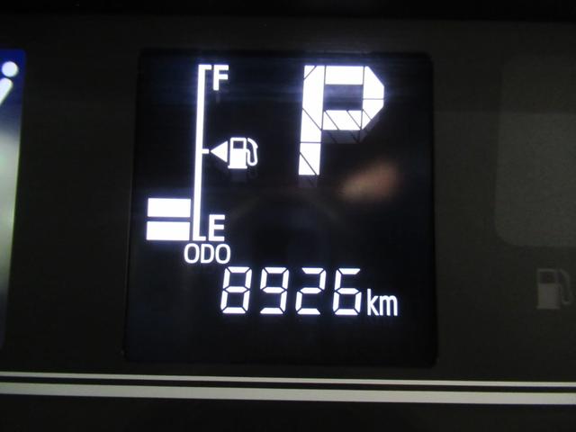 タント カスタムＸ　パノラマモニター　７インチナビ　ドライブレコーダー　両側パワースライドドア　シートヒーター　ＵＳＢ入力端子　Ｂｌｕｅｔｏｏｔｈ　オートライト　キーフリー　アイドリングストップ　ティーゼットデオプラス（11枚目）