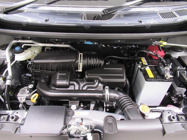 タフト Ｇ　ダーククロムベンチャー　パノラマモニター　９インチディスプレイオーディオ　ドライブレコーダー　シートヒーター　ＵＳＢ入力端子　Ｂｌｕｅｔｏｏｔｈ　オートライト　キーフリー　ティーゼットデオプラス　エコアイドル非装着車（10枚目）