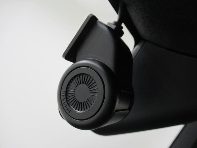 タフト Ｇ　ダーククロムベンチャー　パノラマモニター　９インチディスプレイオーディオ　ドライブレコーダー　シートヒーター　ＵＳＢ入力端子　Ｂｌｕｅｔｏｏｔｈ　オートライト　キーフリー　ティーゼットデオプラス　エコアイドル非装着車（18枚目）