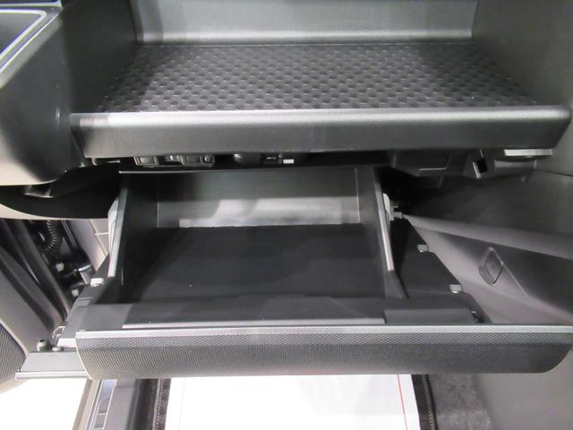 タフト Ｇ　ダーククロムベンチャー　パノラマモニター　９インチディスプレイオーディオ　ドライブレコーダー　シートヒーター　ＵＳＢ入力端子　Ｂｌｕｅｔｏｏｔｈ　オートライト　キーフリー　ティーゼットデオプラス　エコアイドル非装着車（28枚目）