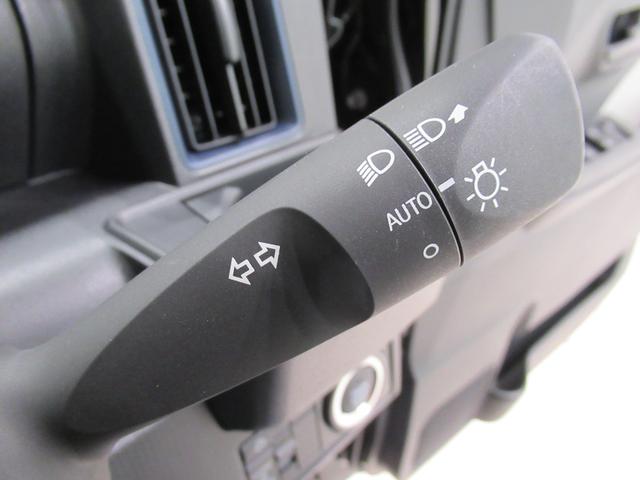 タント Ｘ　左側パワースライドドア　シートヒーター　ＵＳＢ入力端子　オートライト　キーフリー　アイドリングストップ　衝突被害軽減システム　レーンアシスト　オートマチックハイビーム　ティーゼットデオプラス（21枚目）